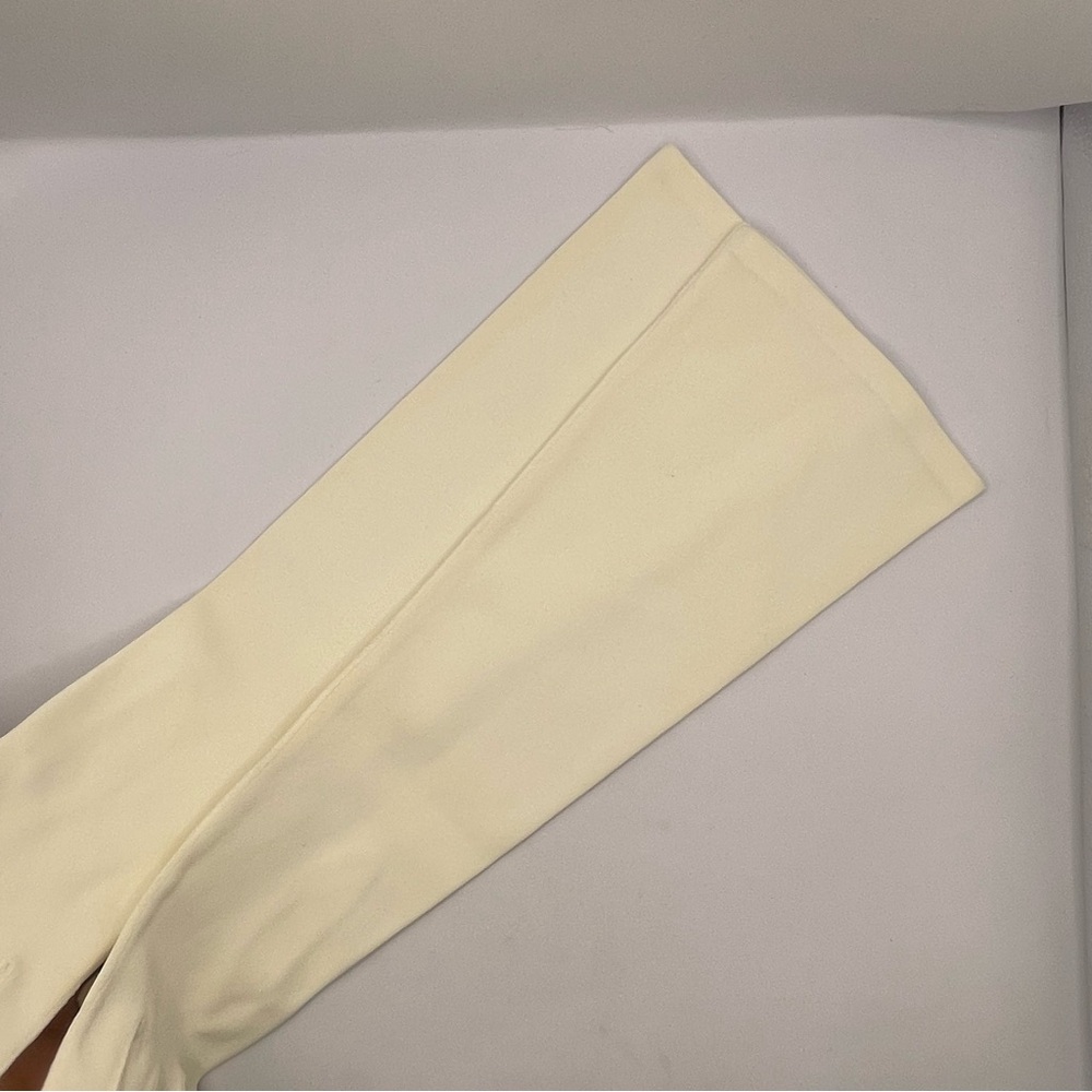 Vintage Ivory / White Long Elbow Formal Gloves - Picture 9 of 14